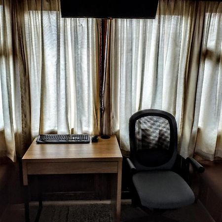 Two Rooms Rustic House - Self Check-In Bucharest Exterior photo